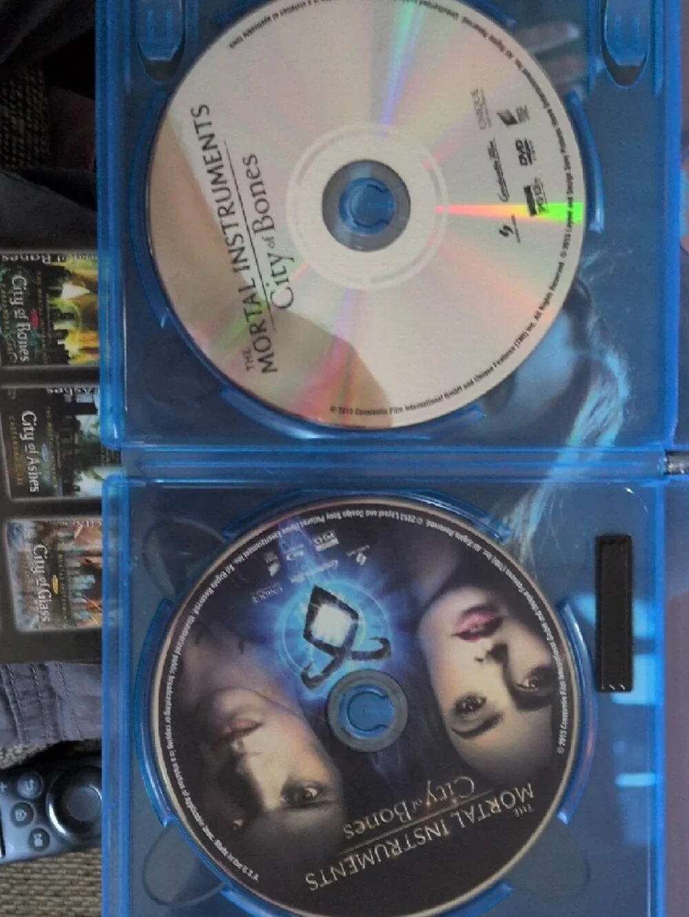 Sony Blu-ray + DVD The Mortal Instruments City of Bones - Blue